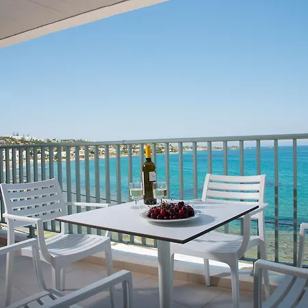 Alia By Estia Hotel 4*