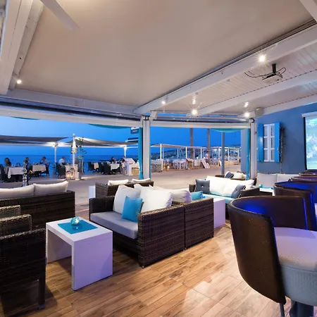 Hotel Alia By Estia 4*