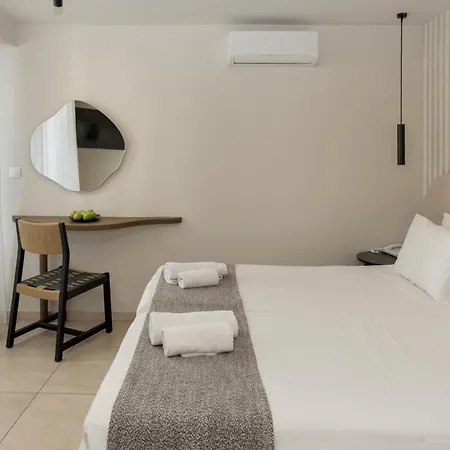 Hotel Alia By Estia 4*
